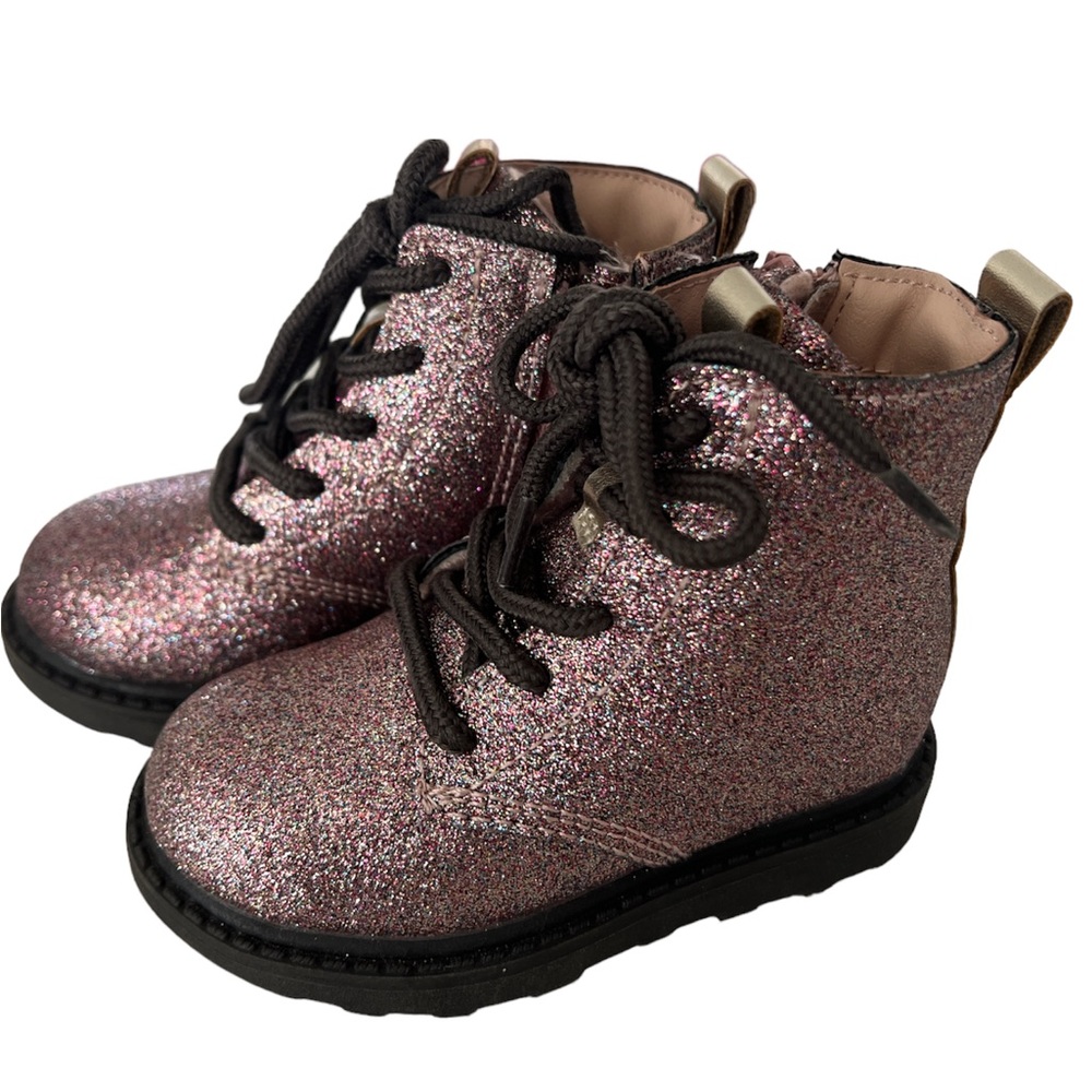Girl’s statement glitter high-top boots
